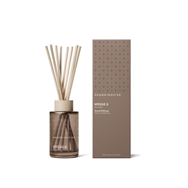 Skandinavisk HYGGE Scent Diffuser - 100 ml hos parfumerihamoghende.dk 